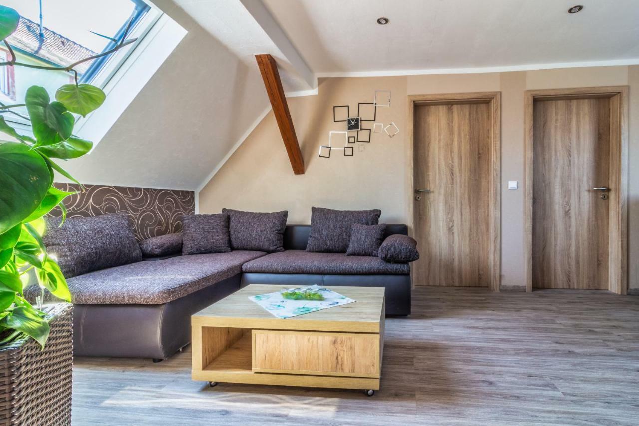 Apartment Fewo Efosa Kappel-Grafenhausen Eksteriør bilde