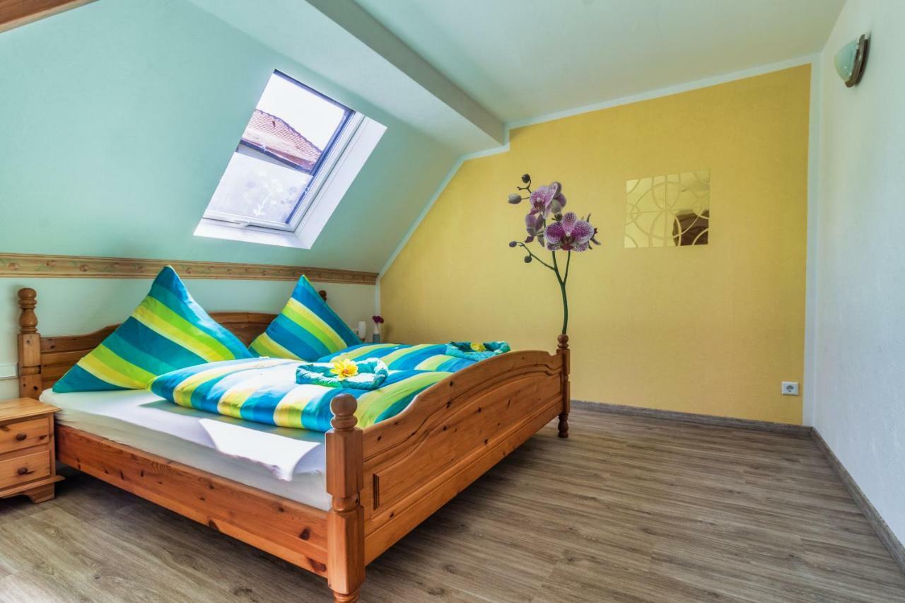 Apartment Fewo Efosa Kappel-Grafenhausen Eksteriør bilde